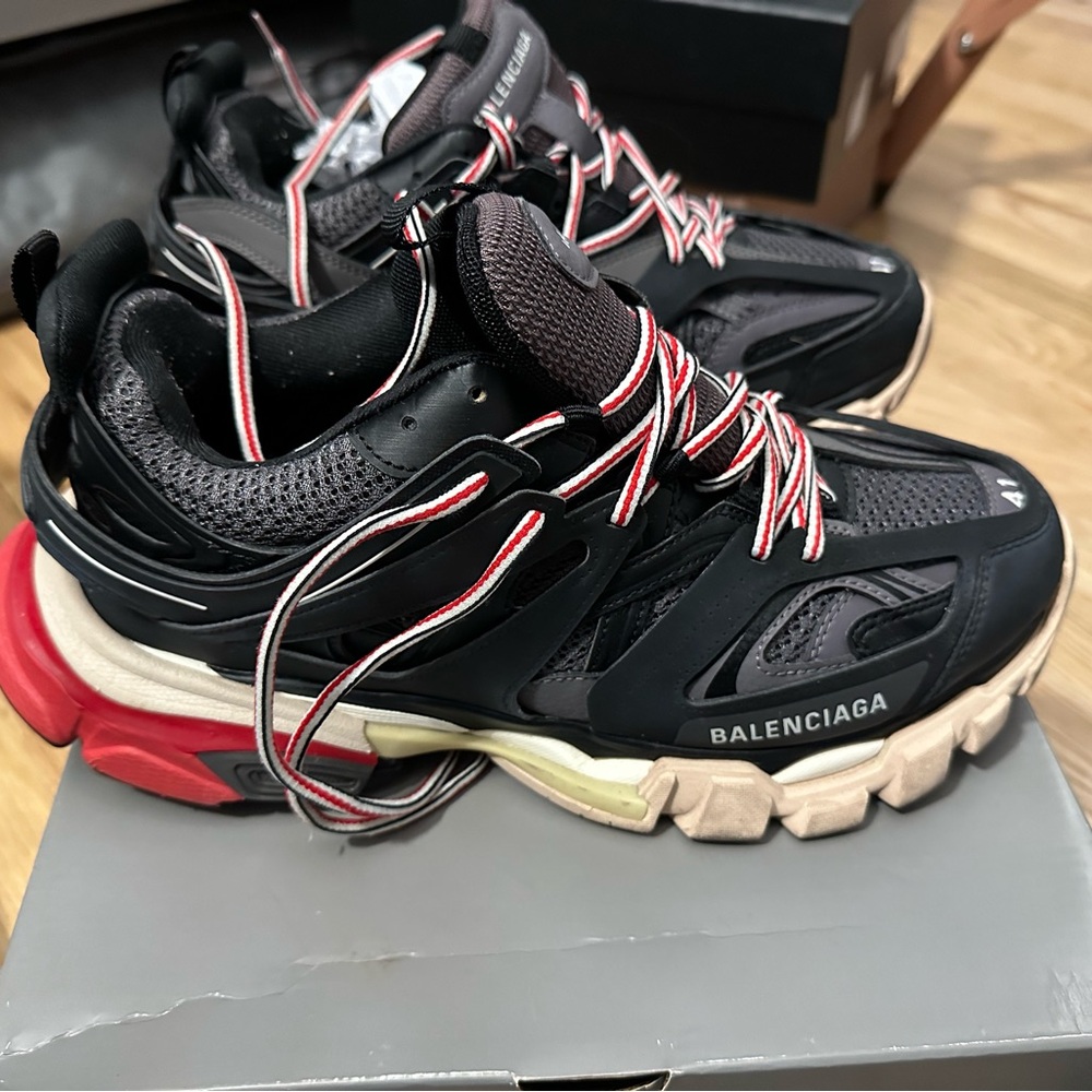 Balenciaga Track Runner Sneakers (Tess S Gomma) Black/Red - Size 41 - Picture 4 of 8